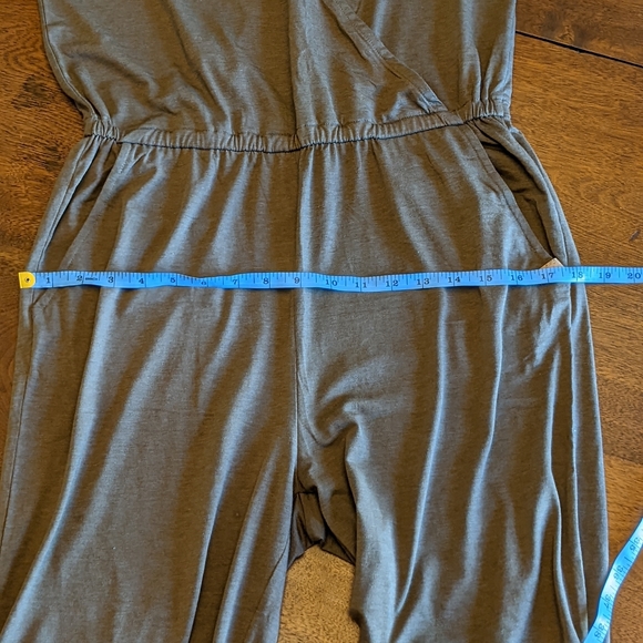 TENTREE Blakely Shortsleeve Knit Jumpsuit M - Picture 12 of 15